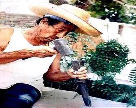 Luis Esquivez Pacherrez